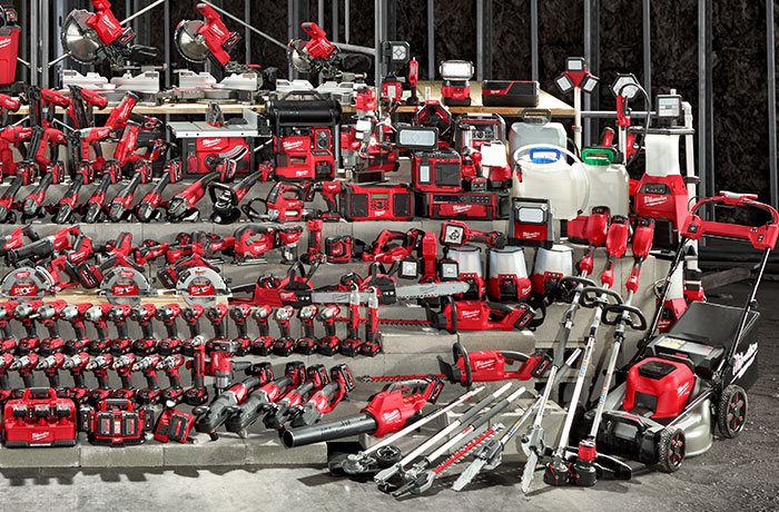 EN SISTEM, VEČ KOT 315 ORODIJ